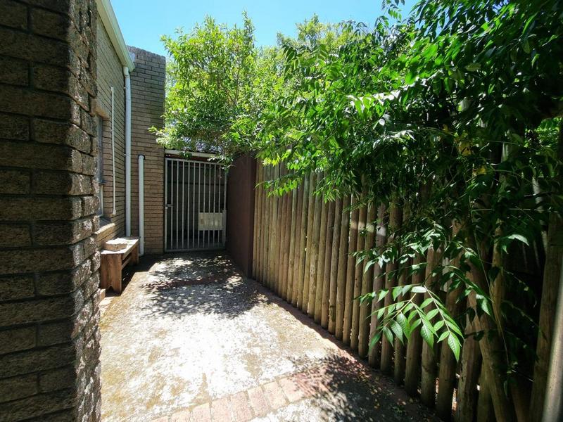 To Let 0 Bedroom Property for Rent in Kempenville Western Cape